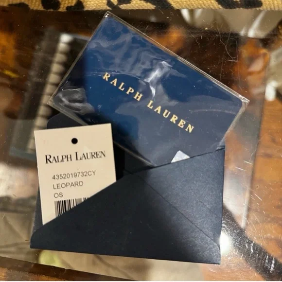 Ralph Lauren Collectors Ricky Bag. Leopard, Canvas Tote with Brown Leather Trim. - Picture 4 of 7